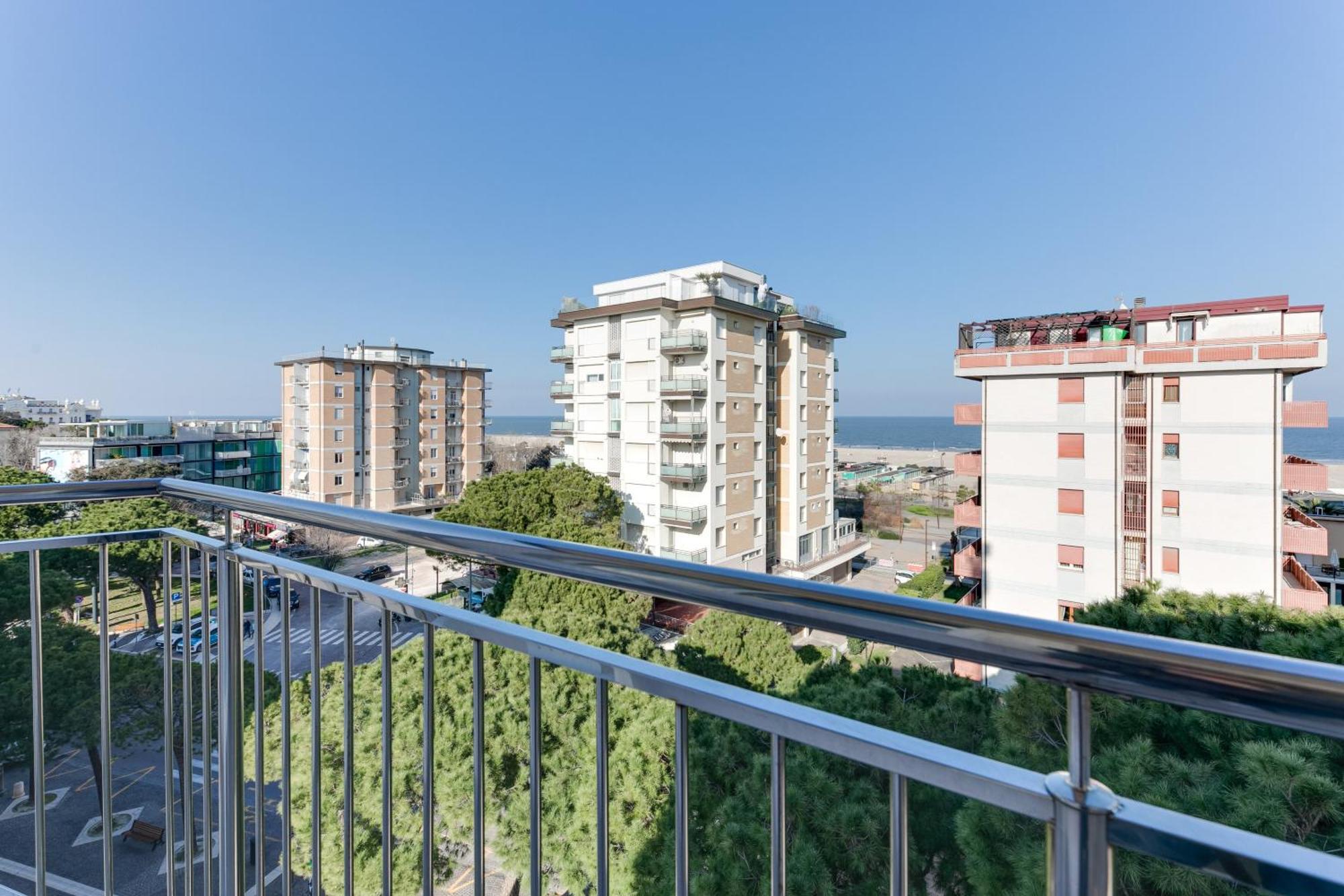 Hotel La Perla Rimini Exterior foto